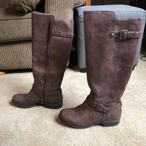 Guess brown boots, NBW!
